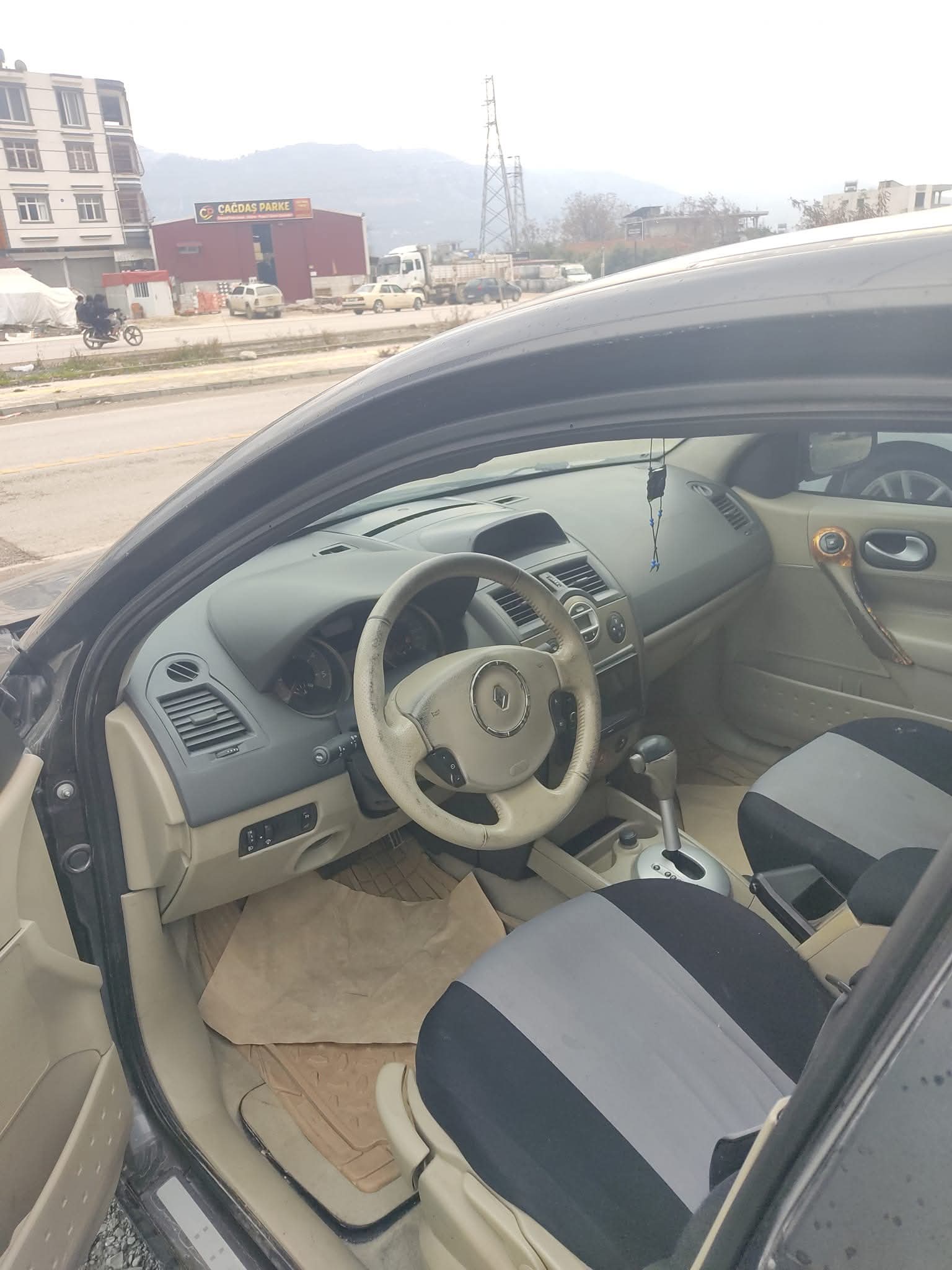Renault Megane - Resim 5