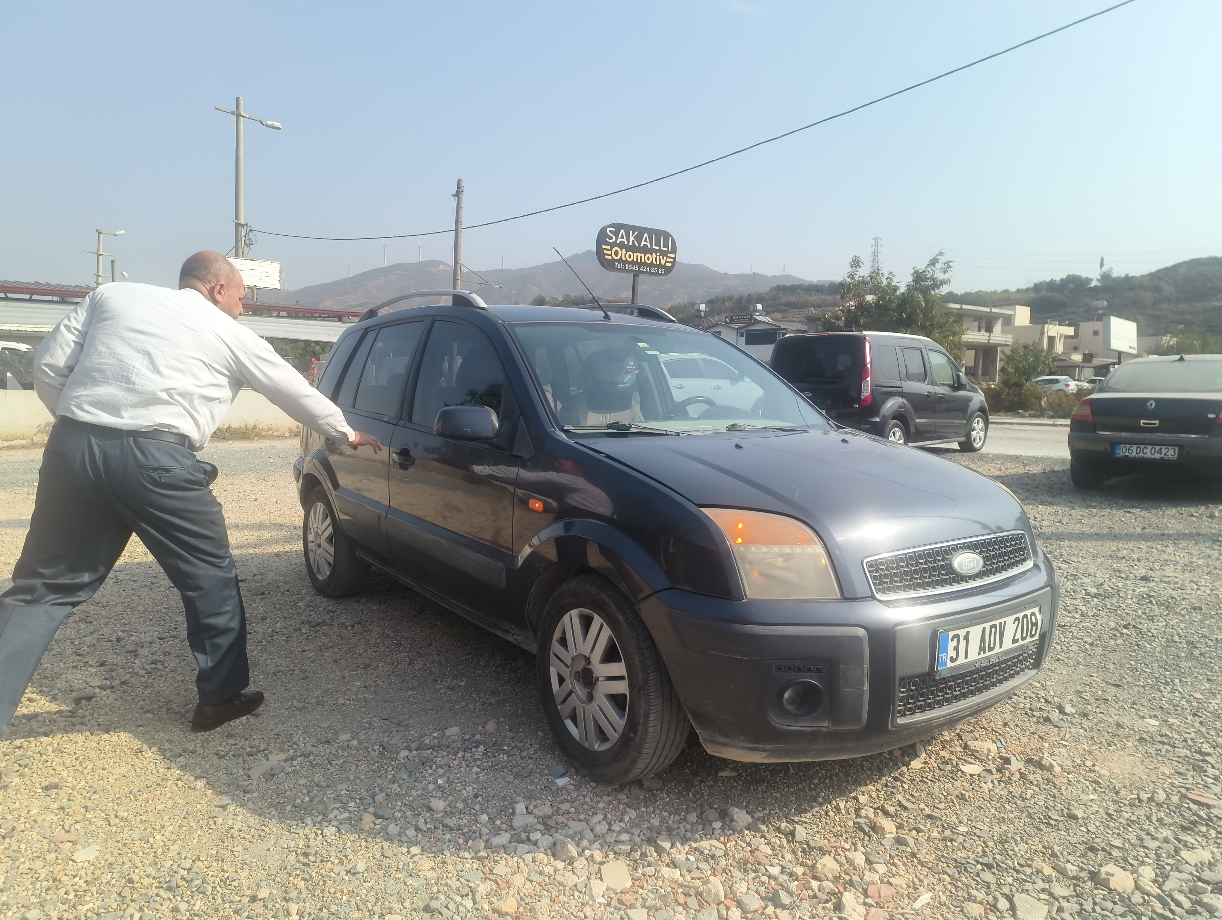 Ford Fusion - Resim 7